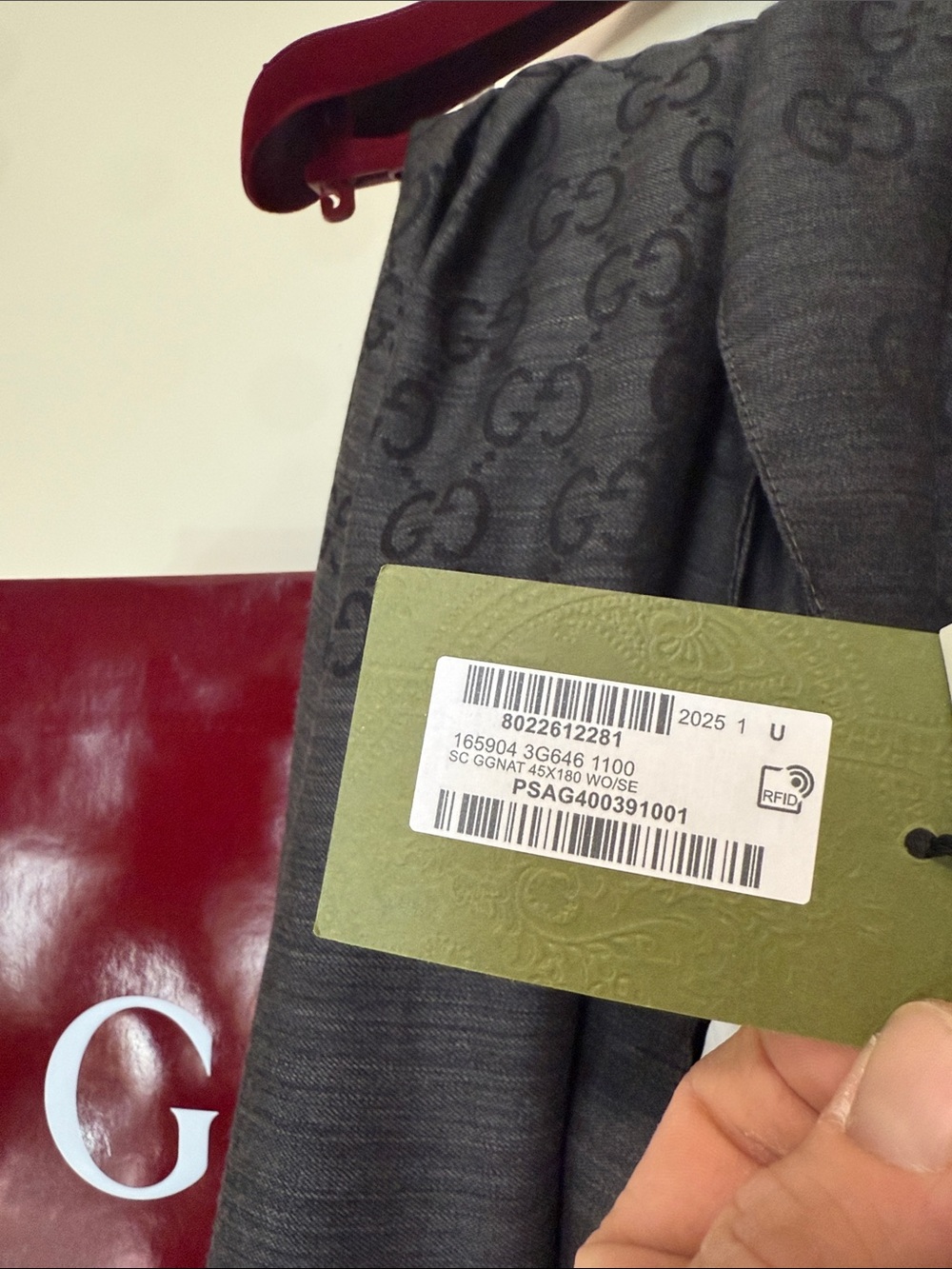 Gucci GG Scarf - Picture 13 of 13